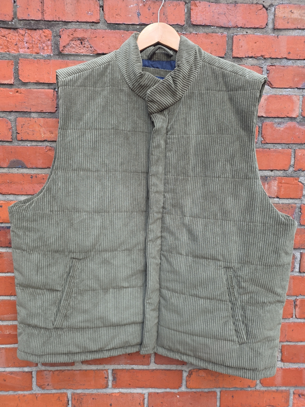 Tailor Vintage Connecticut Originals Corduroy Puffer Vest XXL Olive Green